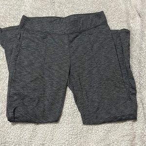 Women’s gray legging/pant with flare leg